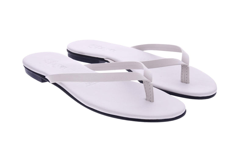 SLAYE Lie flip flops white