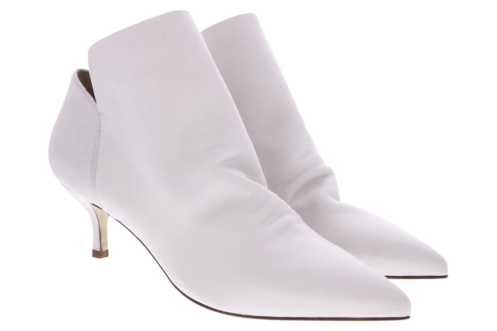 STRATEGIA Ankle boots white