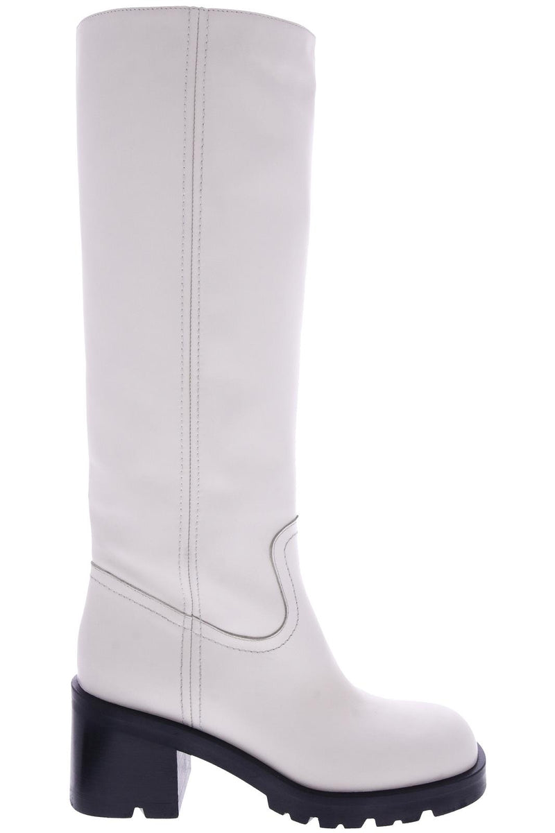 STRATEGIA Boots white