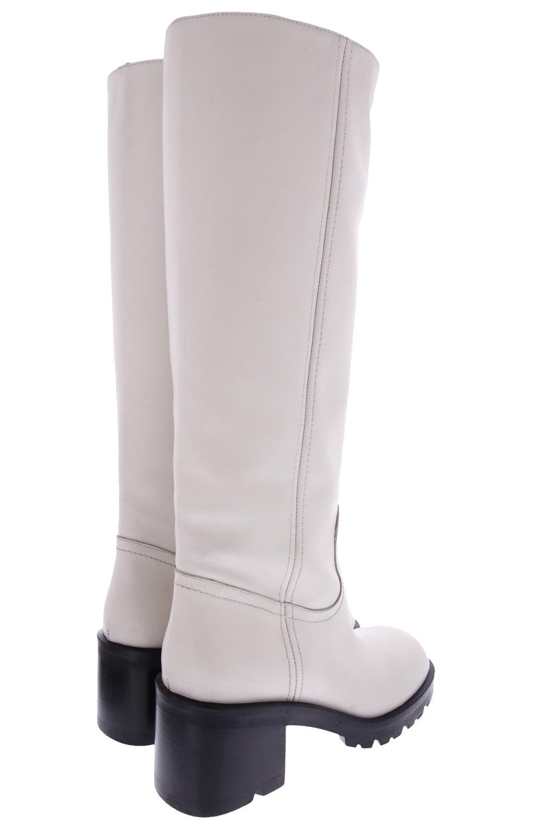 STRATEGIA Boots white