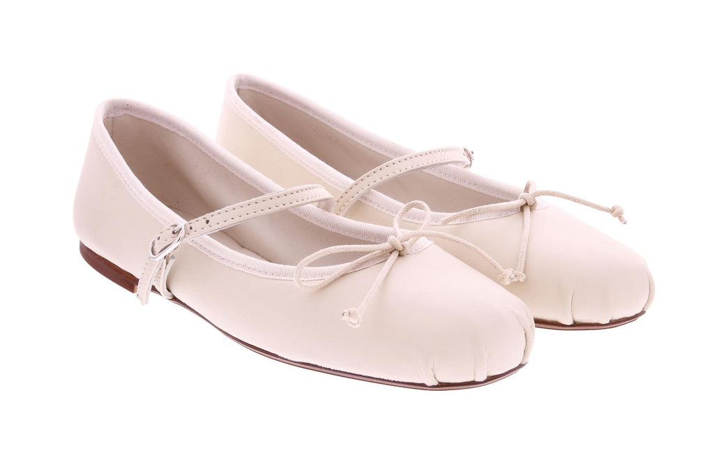 SYSTER O BROR Ballerinas off white - Shop at Monar Antwerp