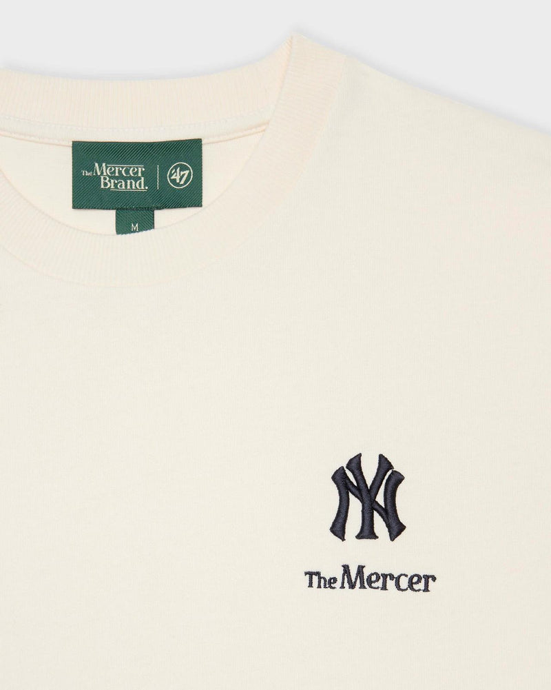 THE MERCER BRAND The Mercer 47 tee New York Yankees off white