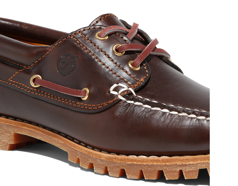 AUTHENTIC BOAT SHOE