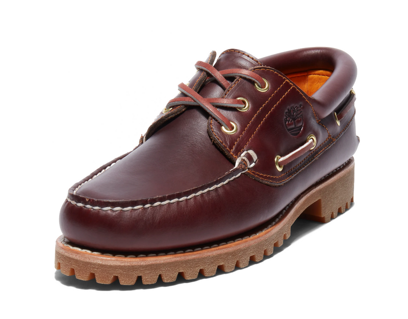 AUTHENTIC BOAT SHOE