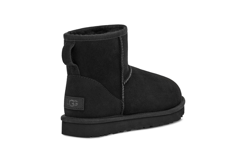 UGG Classic Mini II