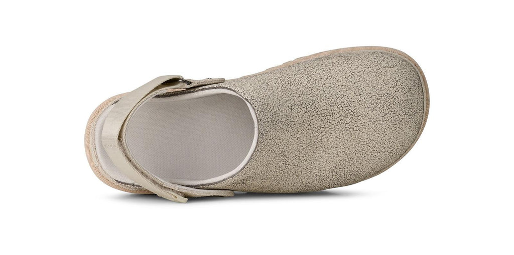 UGG Goldenstar crackle clog white