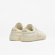 VEJA Panenka sneakers off white natural patent leather