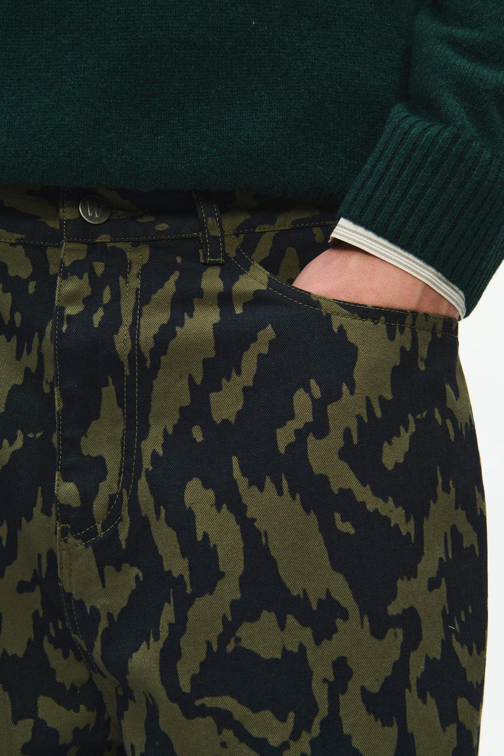 WOOD WOOD Harald AOP trousers aurora green