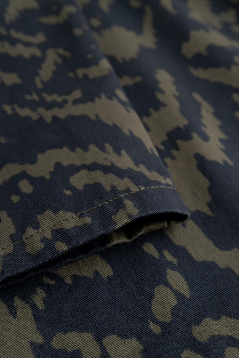 WOOD WOOD Harald AOP trousers aurora green