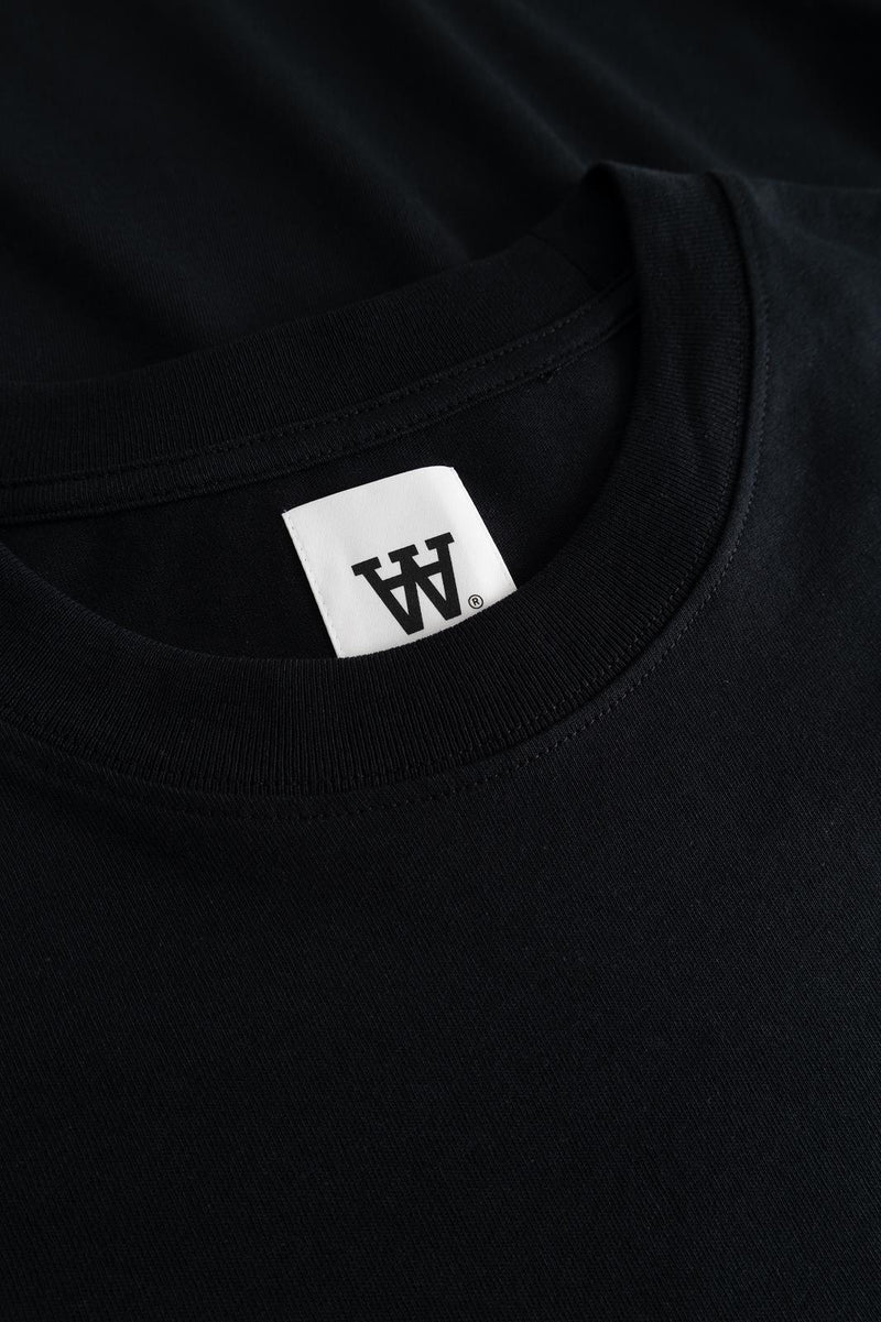 WOOD WOOD Liam map LS tee black