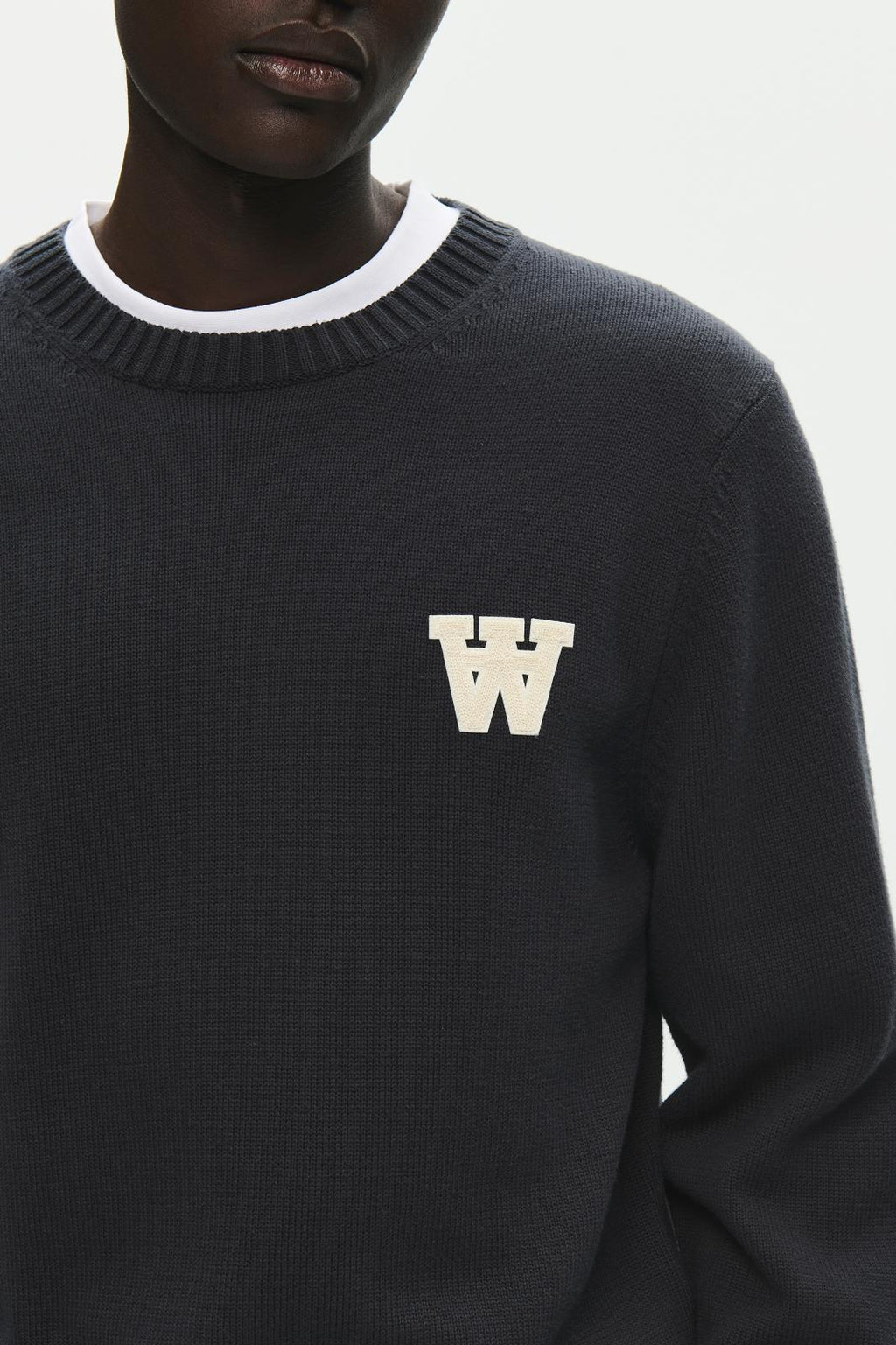 WOOD WOOD Tay knit crewneck sweater pirate black