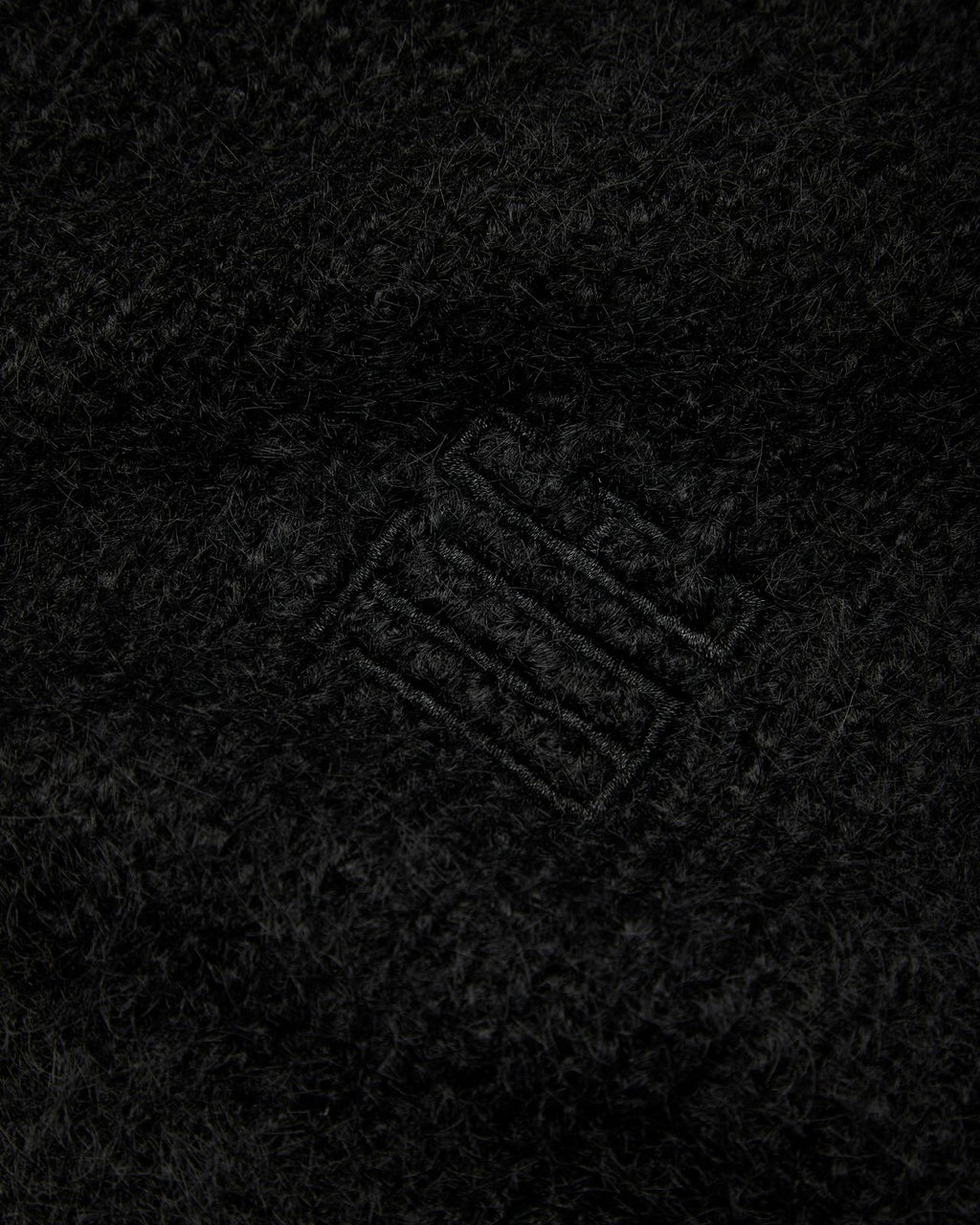 WOODBIRD Hua fluffy crew black